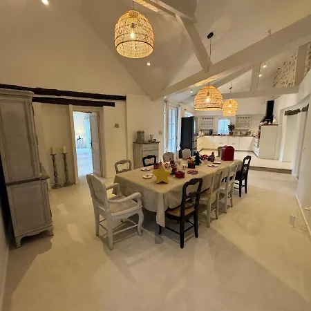 Arconciergerie Cozy House Villa *